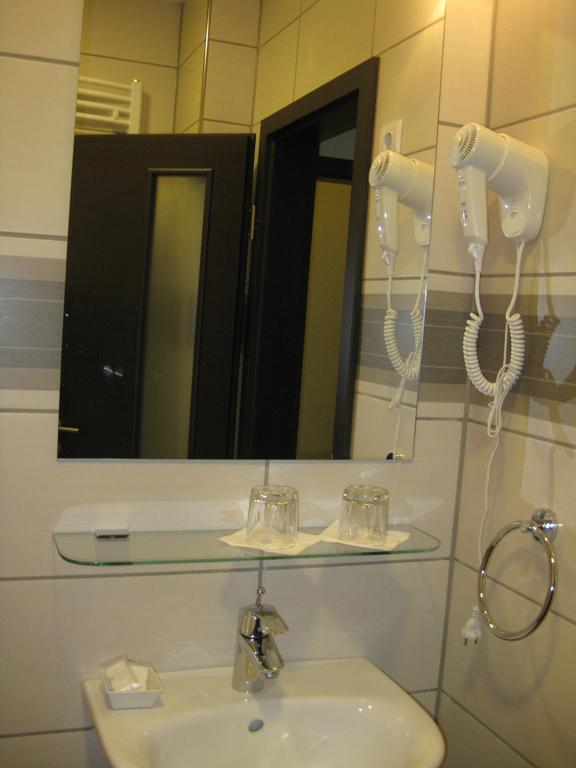 Hotel Uno Kecskemét Eksteriør bilde