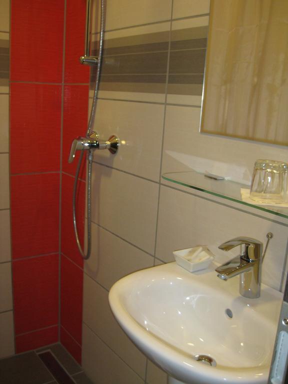Hotel Uno Kecskemét Eksteriør bilde