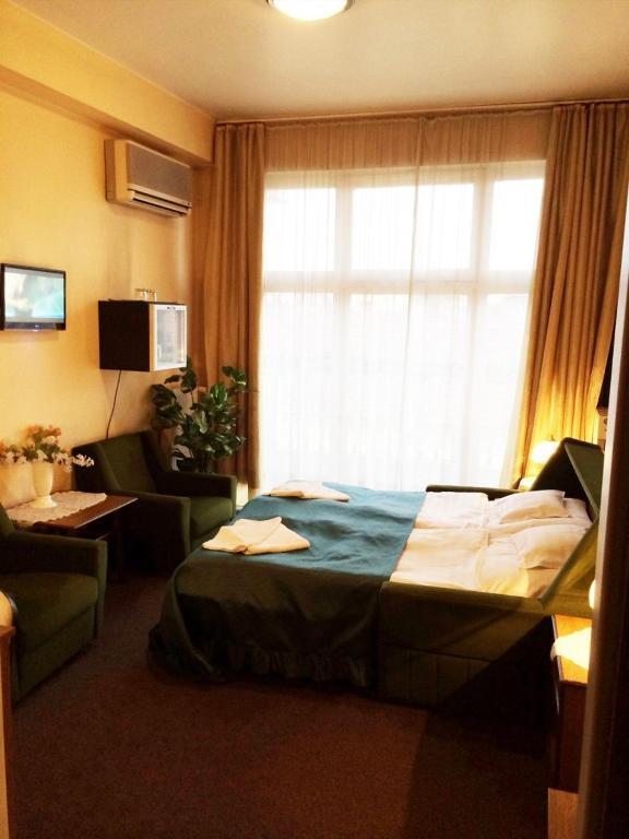 Hotel Uno Kecskemét Eksteriør bilde